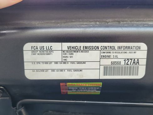 Certified 2022 Jeep Gladiator Rubicon w/ Cold Weather Group image 22