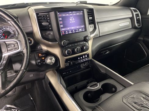 Used 2019 RAM 1500 Laramie w/ Sport Appearance Package AWD/4WD image 27
