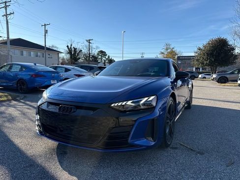 Used 2022 Audi RS e-tron GT image 1
