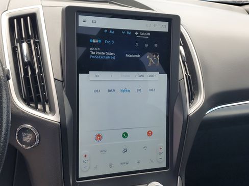 Used 2022 Ford Edge ST-Line image 24