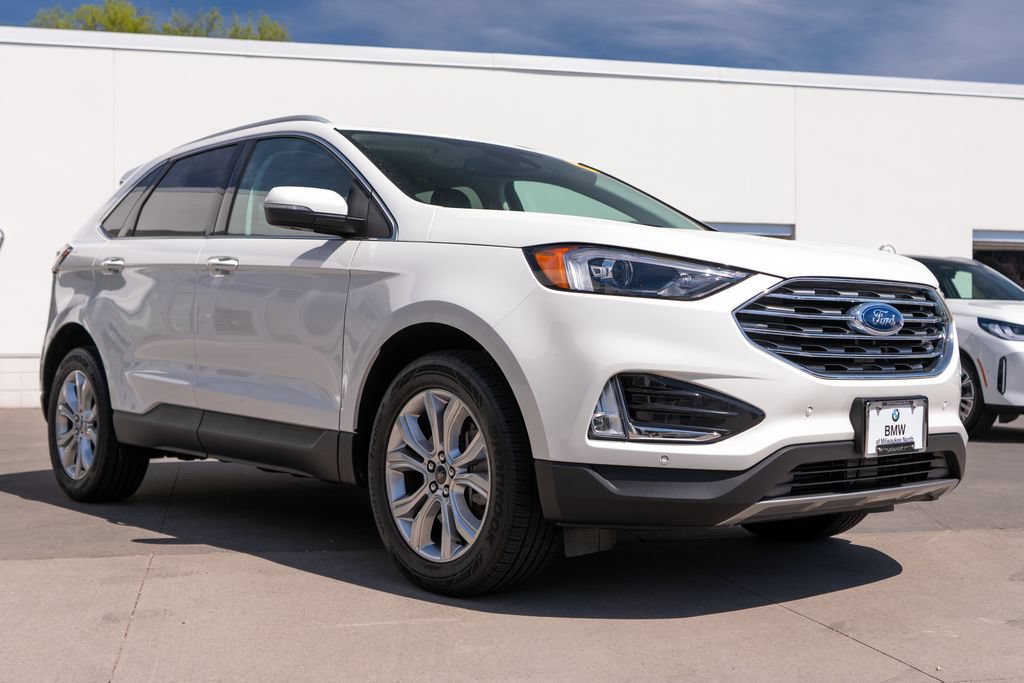 Used 2024 Ford Edge Titanium AWD/4WD image 2