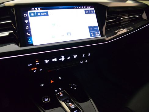 Certified 2023 Audi Q4 e-tron Premium Plus w/ Premium Plus image 28