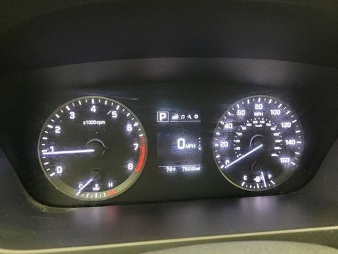 Used 2017 Hyundai Sonata Limited FWD image 23