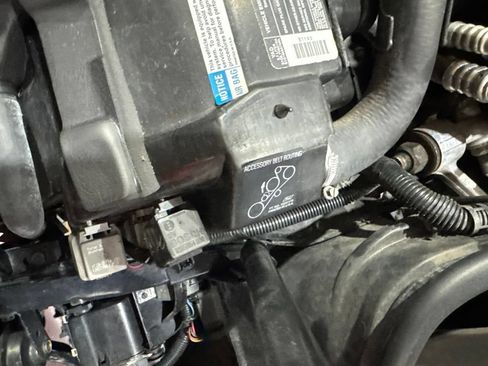 Used 1995 Chevrolet Corvette Convertible RWD image 18