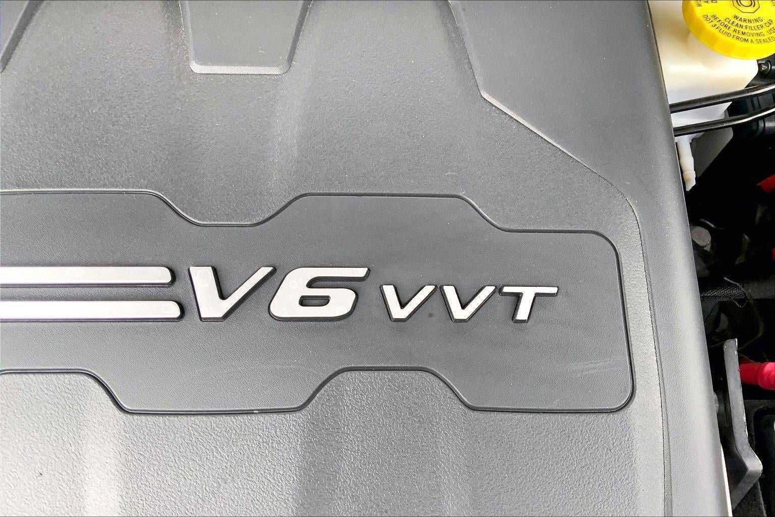 Used 2022 Jeep Cherokee Trailhawk w/ Sound & Nav Group AWD/4WD image 31
