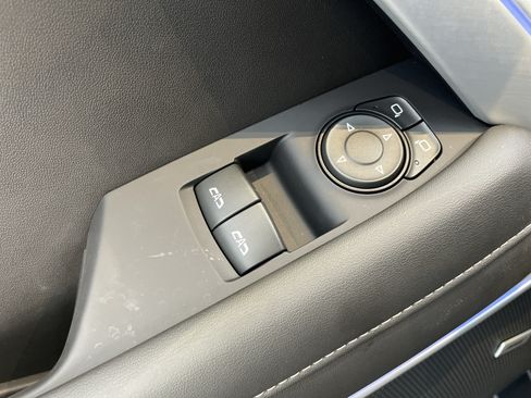 Used 2023 Chevrolet Camaro SS RWD image 18