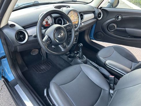 Used 2013 MINI Cooper Hardtop image 3