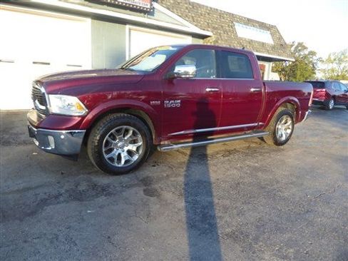 Used 2018 RAM 1500 Limited image 3