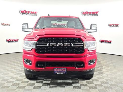 Used 2024 RAM 2500 Big Horn w/ Sport Appearance Package image 4