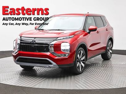 Used 2025 Mitsubishi Outlander SE