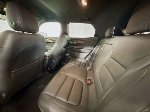 Used 2022 Chevrolet TrailBlazer ACTIV w/ Technology Package image 25