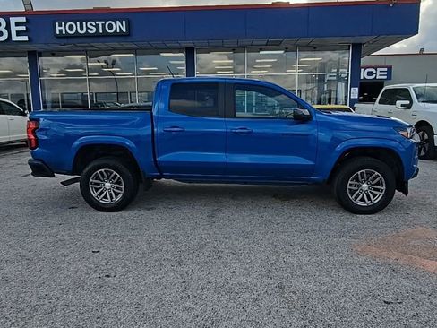 Used 2023 Chevrolet Colorado LT w/ LT Convenience Package image 8