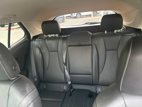 Used 2023 Buick Envision Essence FWD image 7