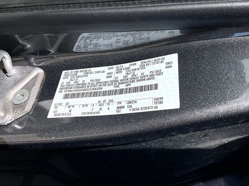 Used 2013 Ford Escape SEL FWD image 35