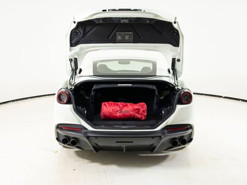 Certified 2022 Ferrari Portofino M RWD image 36