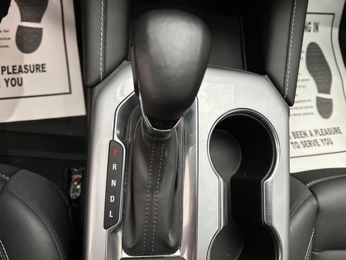 Used 2024 Chevrolet Blazer LT w/ LPO, Floor Liner Package FWD image 35