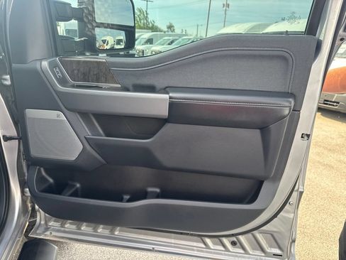 Used 2024 Ford F350 Lariat w/ Lariat Ultimate Package AWD/4WD image 43