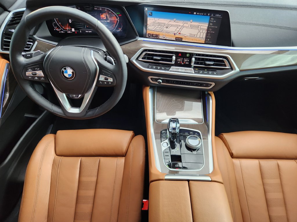 Used 2022 BMW X6 xDrive40i w/ Executive Package AWD/4WD image 27