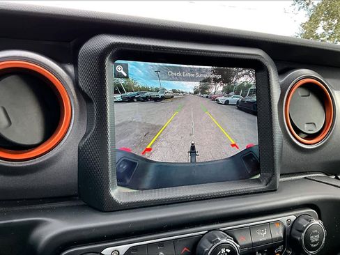 Used 2022 Jeep Gladiator Mojave w/ LED Lighting Group image 23