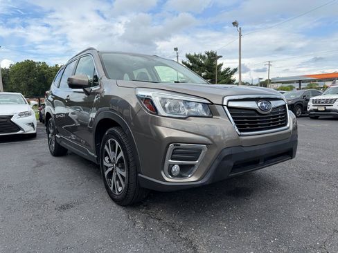 Used 2019 Subaru Forester Limited w/ Popular Package #3 AWD/4WD image 3