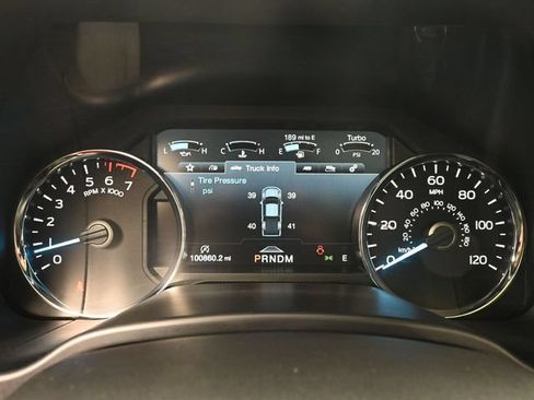 Used 2019 Ford F150 Platinum w/ Equipment Group 701A Luxury AWD/4WD image 30