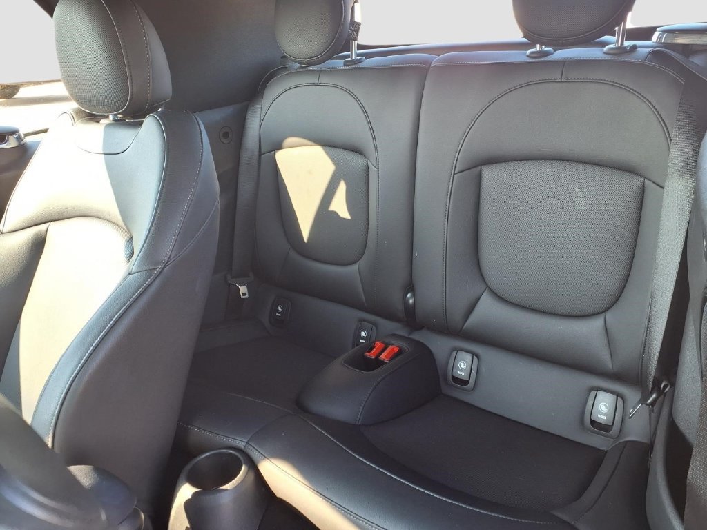 Used 2024 MINI Cooper S FWD image 23
