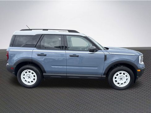 New 2025 Ford Bronco Sport Heritage w/ Convenience Package image 4