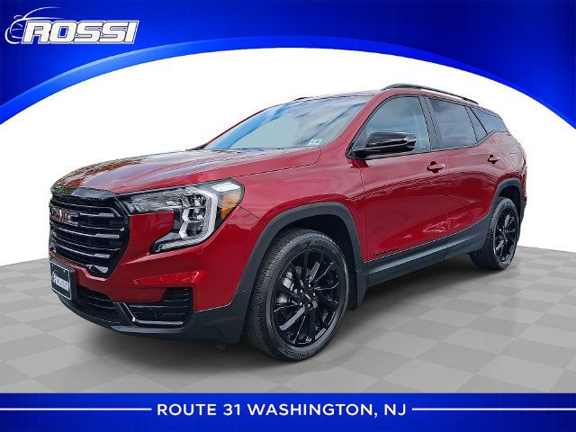 Certified 2023 GMC Terrain SLE w/ Driver Convenience Package AWD/4WD image 1