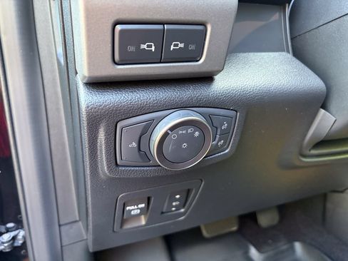 Used 2019 Ford F150 Raptor w/ Equipment Group 802A Luxury AWD/4WD image 13