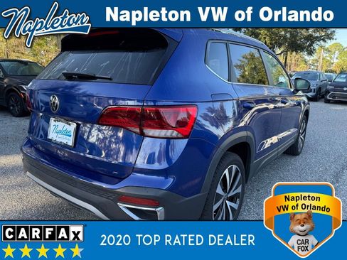 Used 2022 Volkswagen Taos SE image 7
