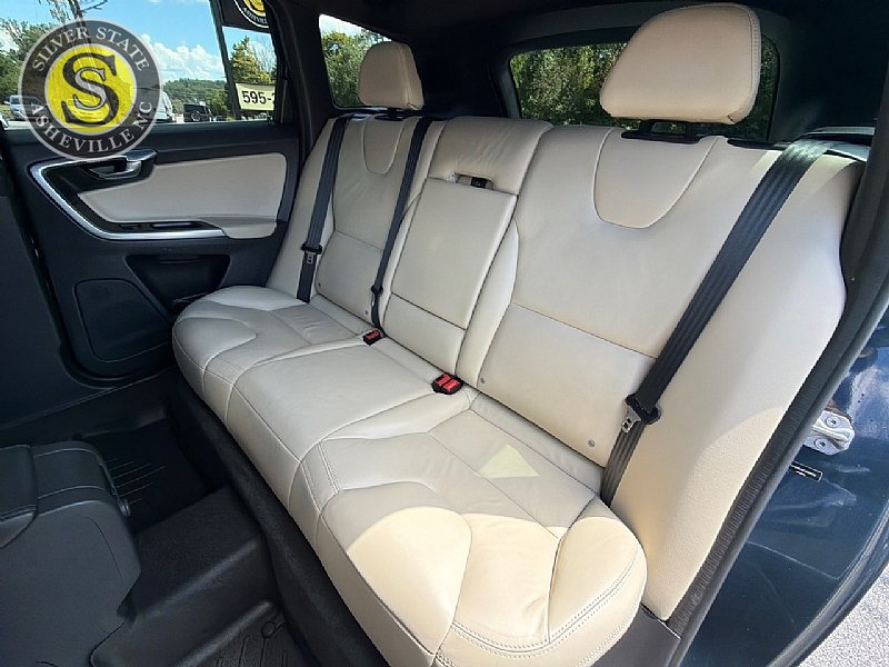 Used 2015 Volvo XC60 T6 Platinum FWD image 14