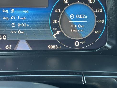 Certified 2025 Volkswagen Atlas Cross Sport SEL Premium R-Line image 29