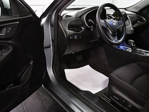 Used 2024 Chevrolet Malibu LT image 14