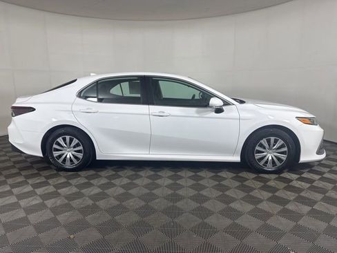 Used 2022 Toyota Camry LE w/ Audio Upgrade Package FWD image 2