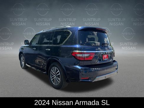 Used 2024 Nissan Armada SL AWD/4WD image 3