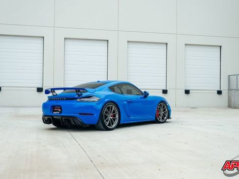 Used 2022 Porsche 718 Cayman GT4 image 57