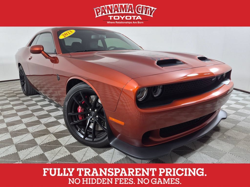 Used 2023 Dodge Challenger SRT Hellcat RWD image 1