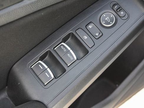 Used 2024 Honda Civic Sport image 28