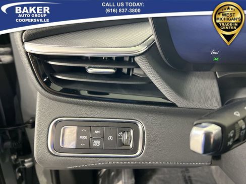 Certified 2025 Buick Enclave Sport Touring image 19