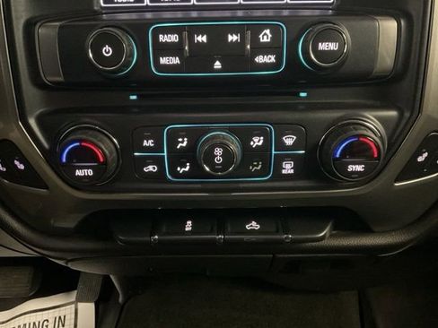 Used 2018 Chevrolet Silverado 1500 LTZ image 19