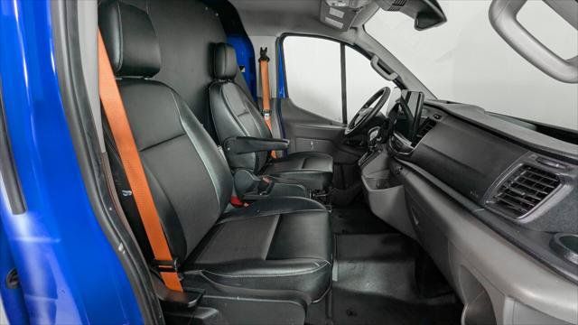 Used 2022 Ford Transit 250 Low Roof RWD image 18