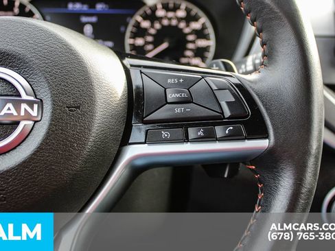 Used 2025 Nissan Altima 2.5 SR FWD image 27