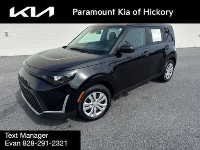 Used 2025 Kia Soul LX