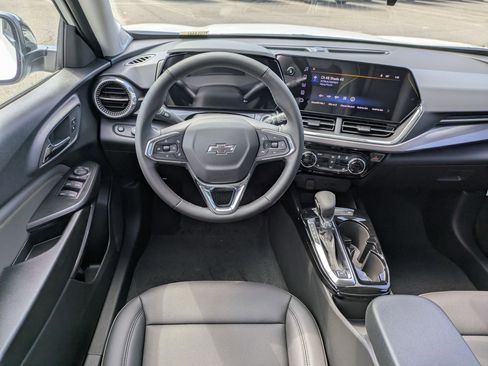 New 2026 Chevrolet Trax ACTIV w/ Driver Confidence Package image 14