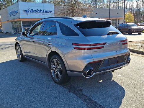 Used 2022 Genesis GV70 3.5T Sport w/ Sport Advanced Package image 4