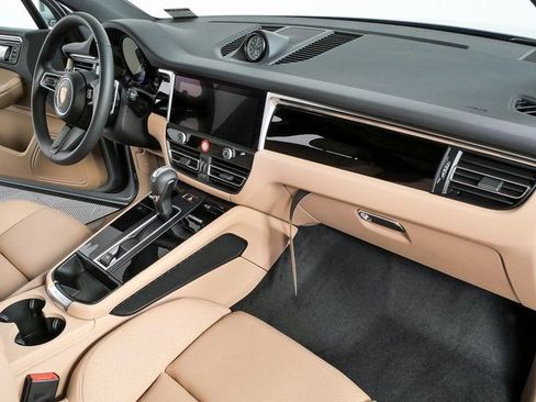 New 2026 Porsche Macan S image 35