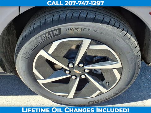 Used 2025 Chevrolet Equinox EV LT FWD image 9