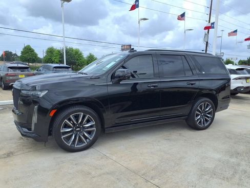 Used 2024 Cadillac Escalade Sport Platinum w/ Heavy-Duty Trailer Package AWD/4WD image 3