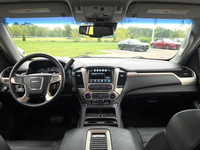 Used 2018 GMC Yukon XL Denali w/ Open Road Package AWD/4WD image 20