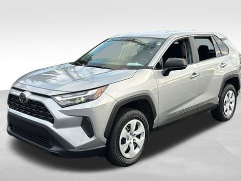 Used 2024 Toyota RAV4 LE image 2